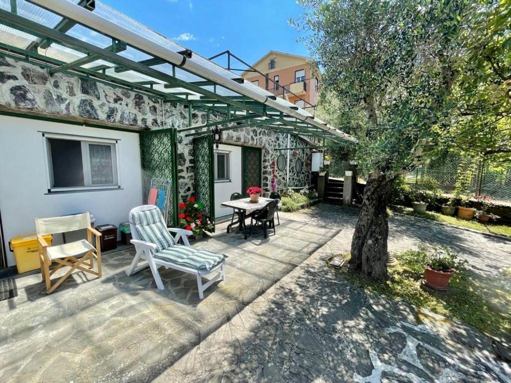 Rosy Apartment - Levanto, 5 Terre Exterior photo